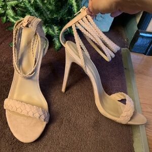 New Charlotte Russe heels size 9